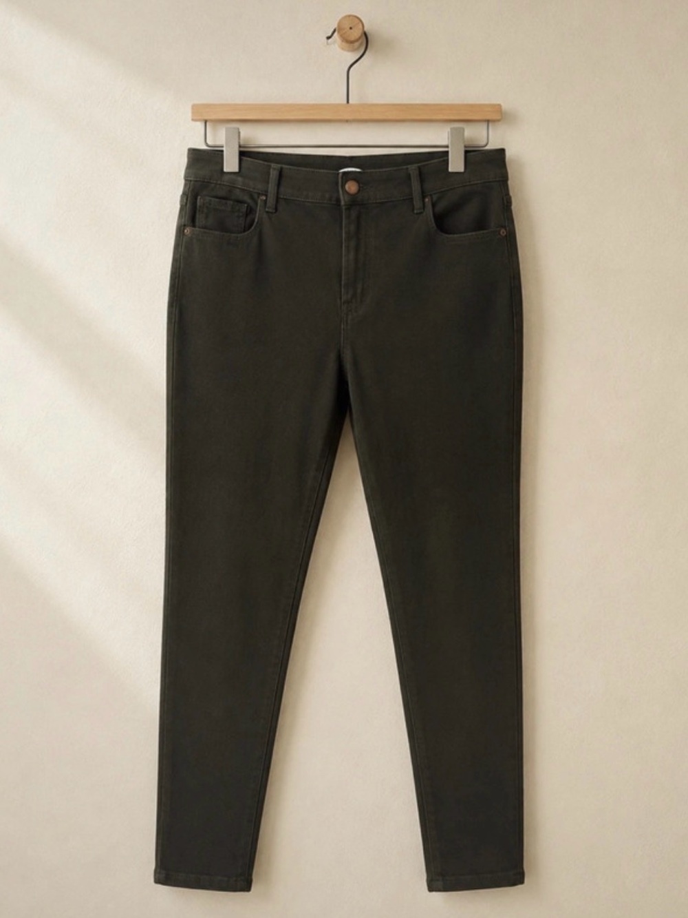 Old Navy Rockstar 24/7 Super Skinny Jeans Olive 16 Tall